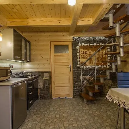 Lodge Mroz