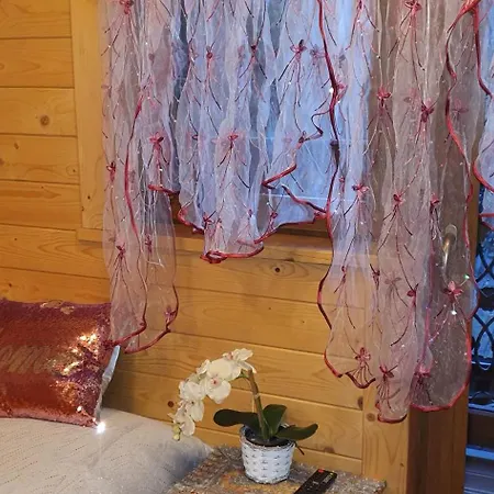 Lodge Mroz